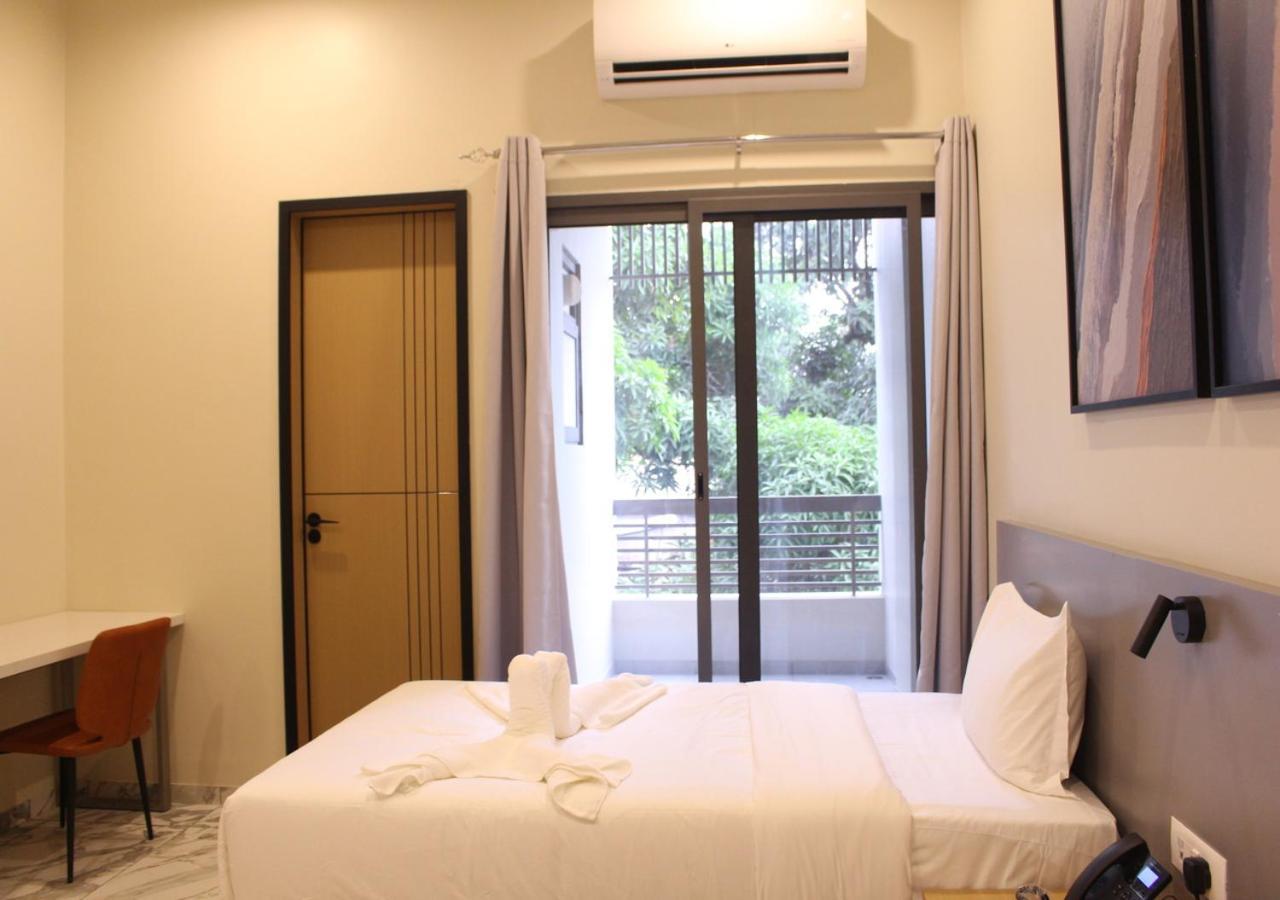 Ixoras Hotel Lemba Kinshasa Eksteriør billede