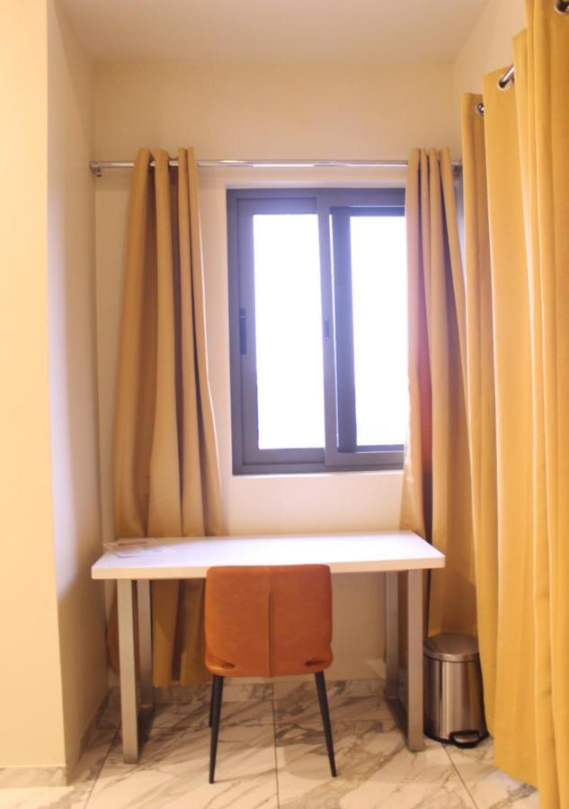 Ixoras Hotel Lemba Kinshasa Eksteriør billede