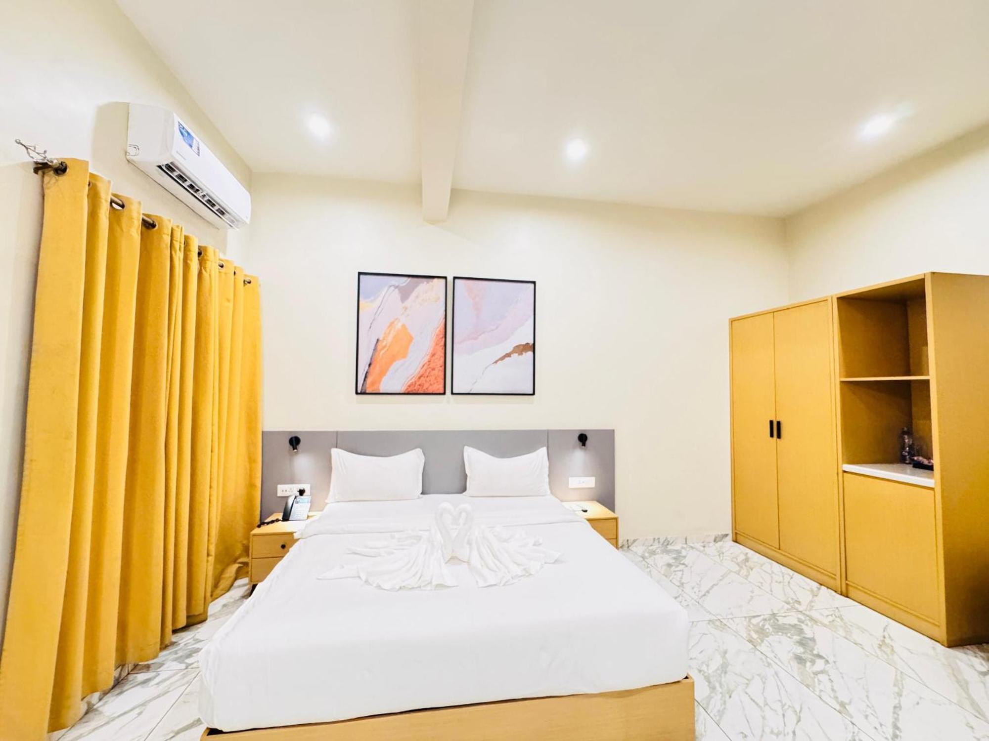 Ixoras Hotel Lemba Kinshasa Eksteriør billede